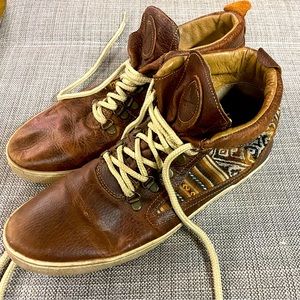 Only worn a few times.